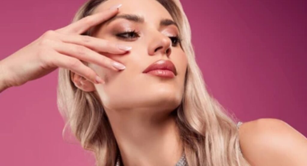 Instagram Captions for Girls 💖 | Cute, Stylish & Attitude Quotes