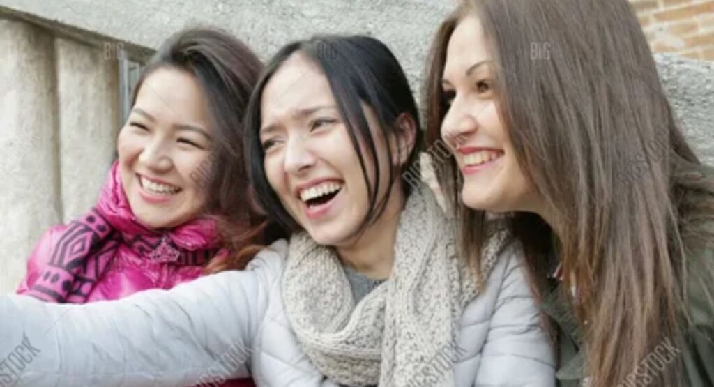 Best thank you birthday wishes captions to express heartfelt gratitude, love, and happiness for every special moment and celebration