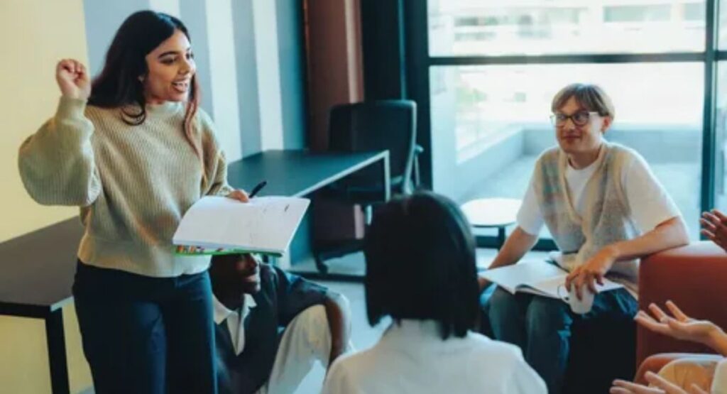 Short 8th grade graduation wishes with simple and meaningful messages